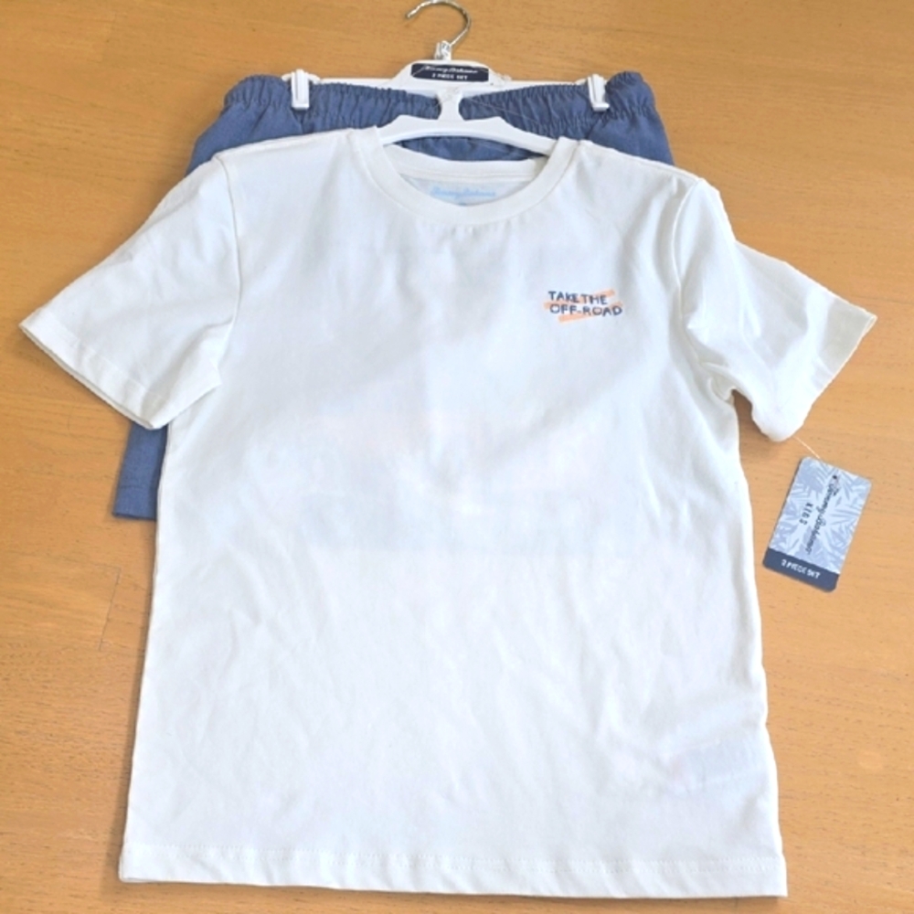 NWT Tommy Bahama White Kids Take The Off-Road T-Shirt with Shorts